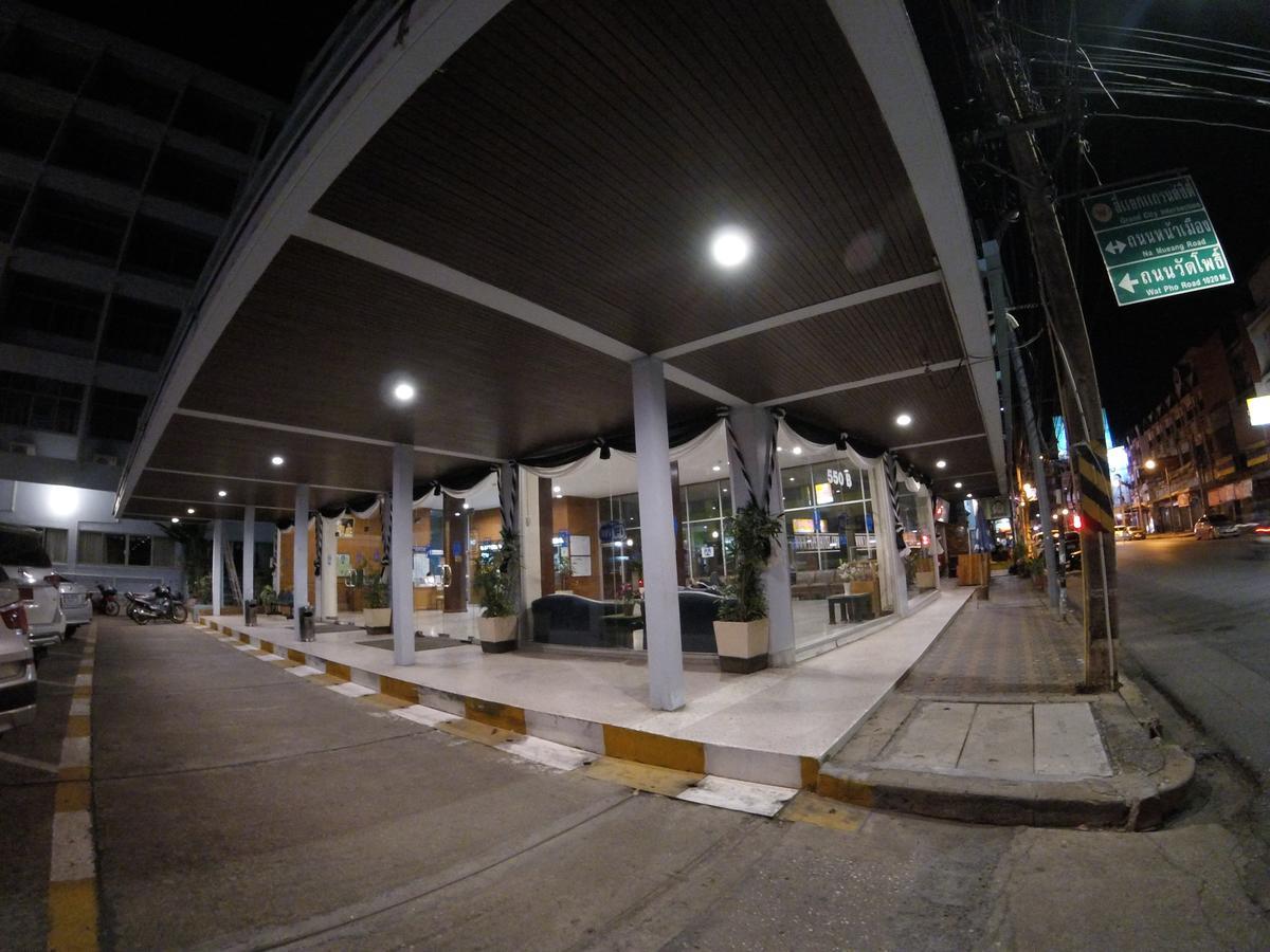Tapee Hotel Surat Thani Eksteriør bilde
