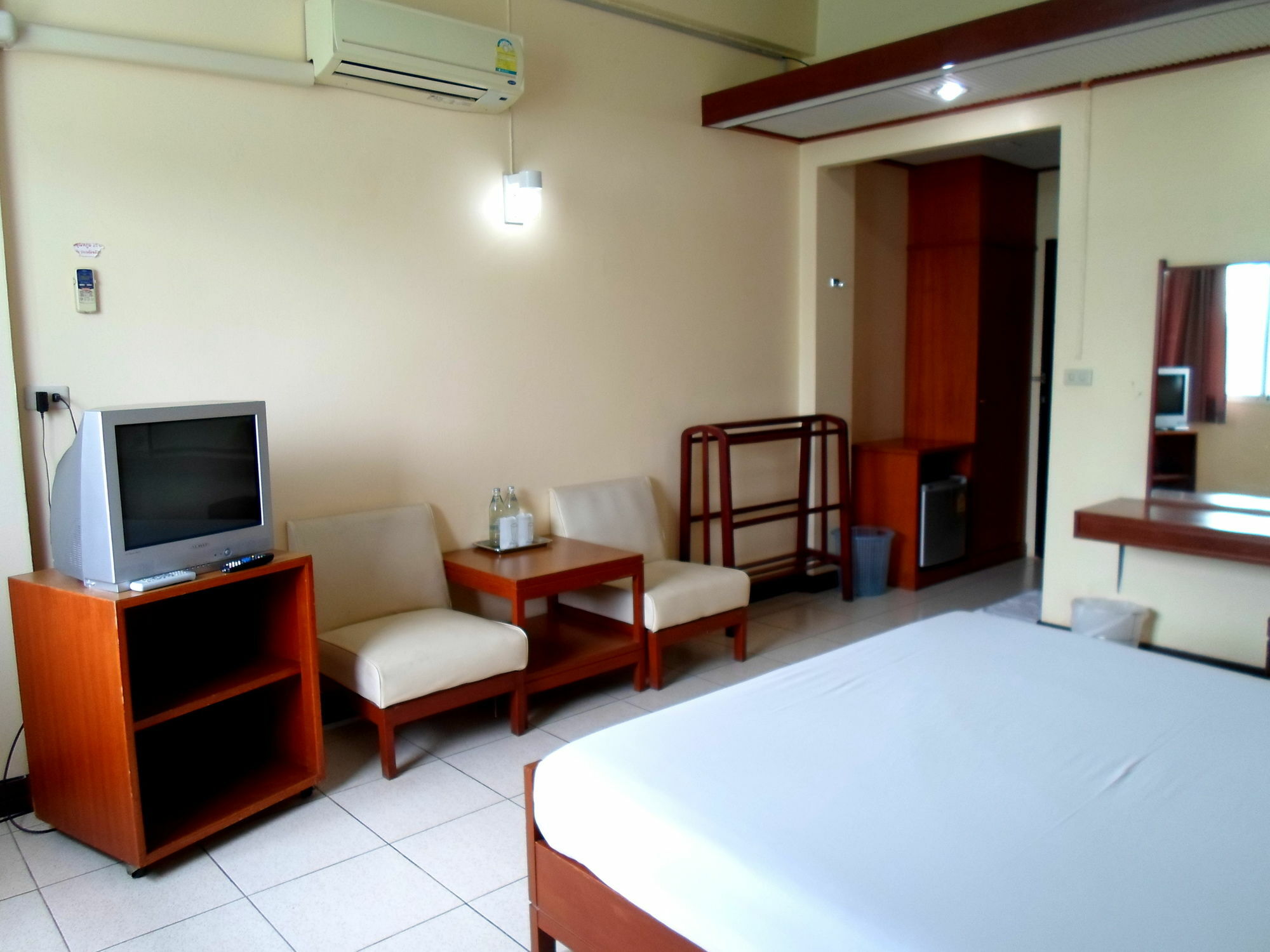 Tapee Hotel Surat Thani Eksteriør bilde