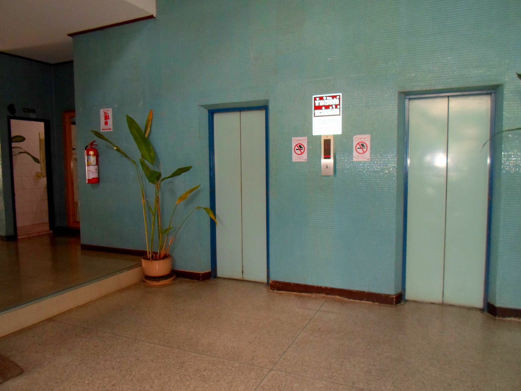 Tapee Hotel Surat Thani Eksteriør bilde